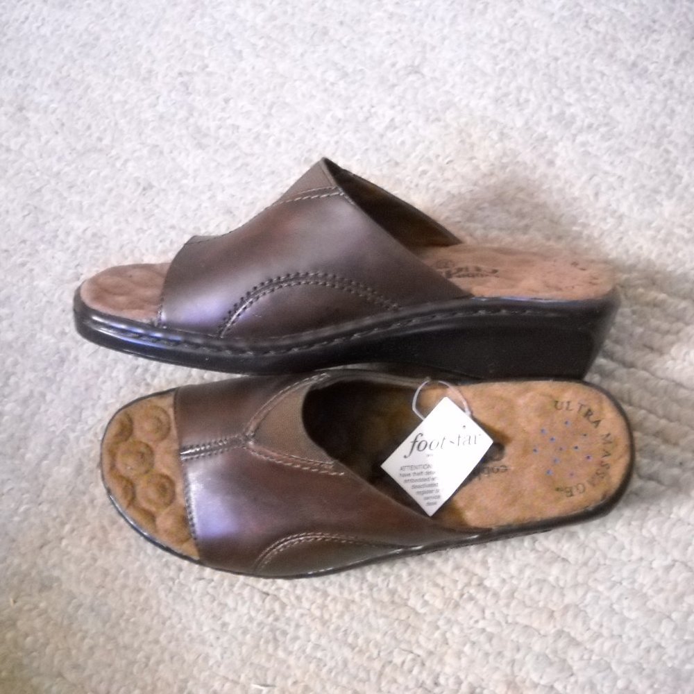 Women's Cobbie Cuddlers Leather Sandals 7 1/2 NIB
